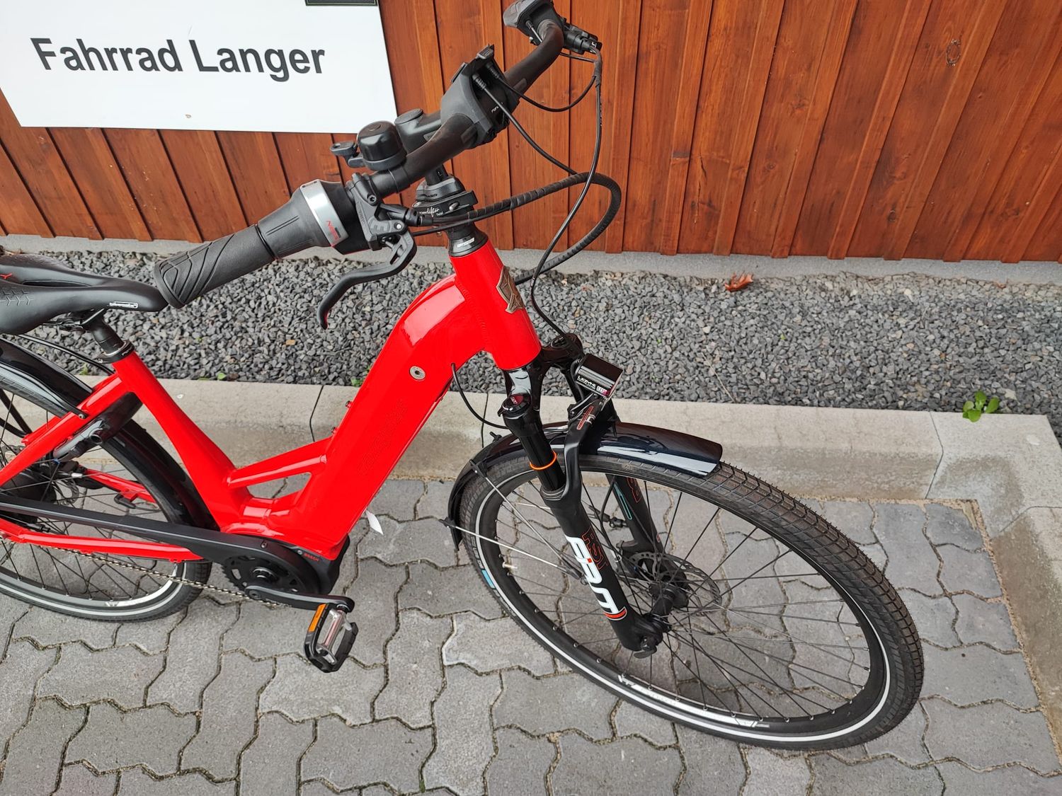 Maxcycles in Lite P5