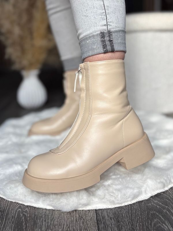 Damskie botki na platformie z zamkiem