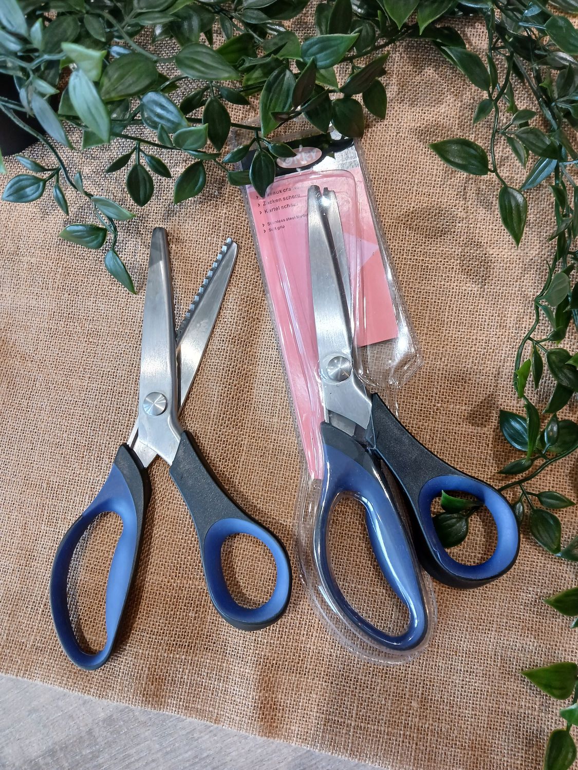 Kartelschaar van Opry met ergonomisch handvat, 21 cm.