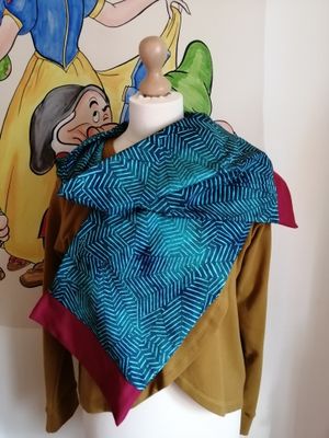 Sjaal figures, petrol.