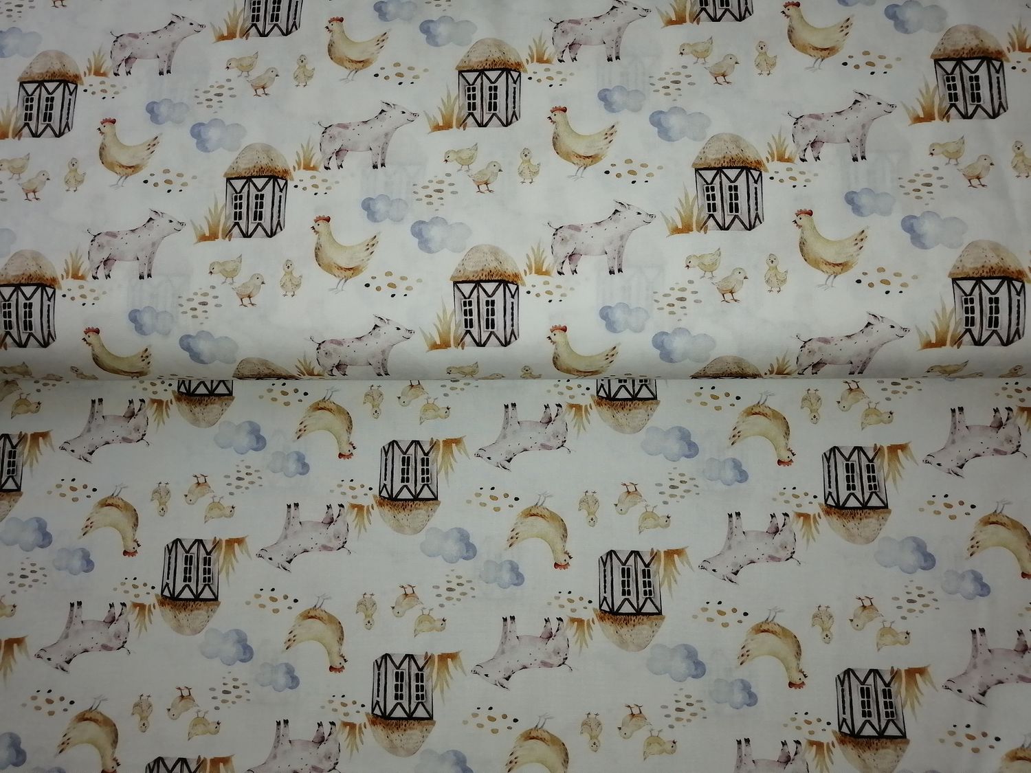 Poplin katoen digital boerderijdieren kip/varken, kleur cream