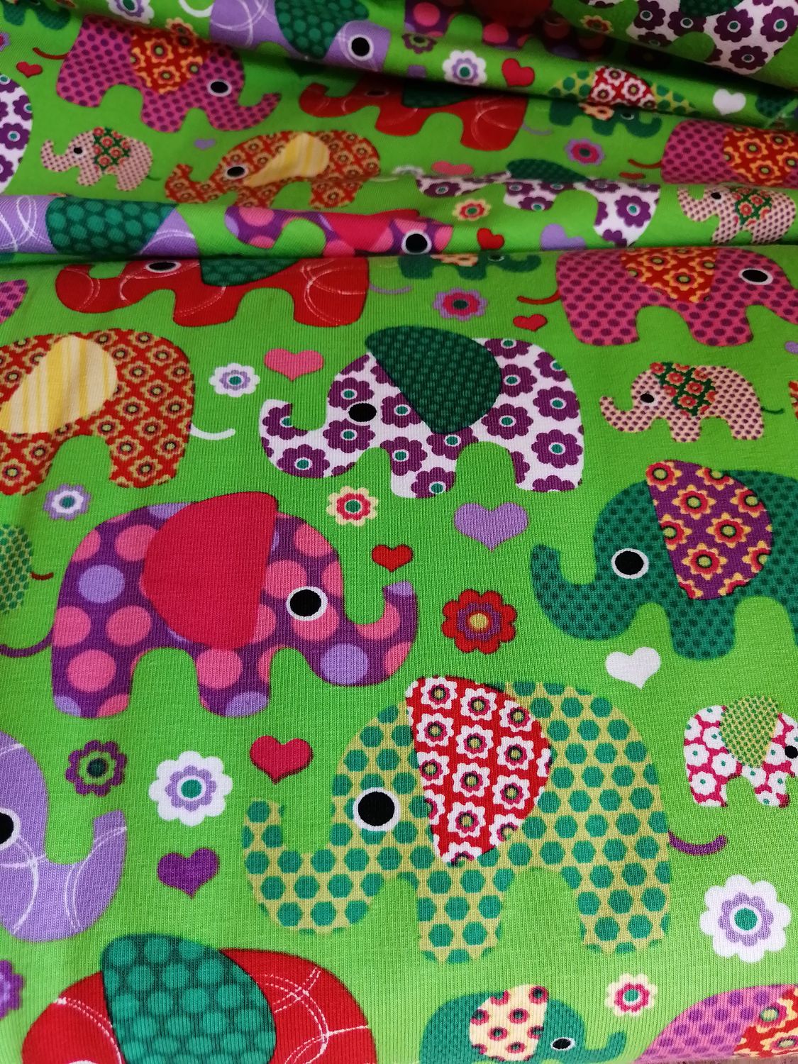 ​Jersey elephants multicolor