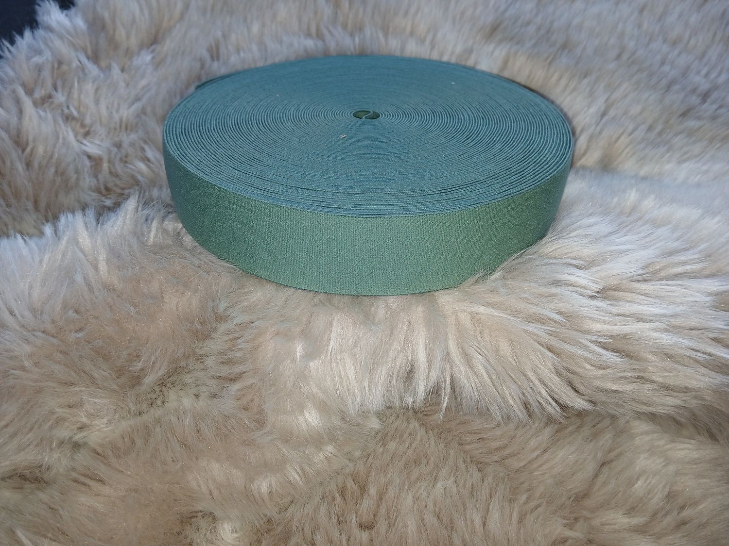 Taille sierelastiek donker oud groen