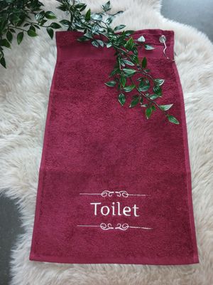 Gastendoekje met borduring.