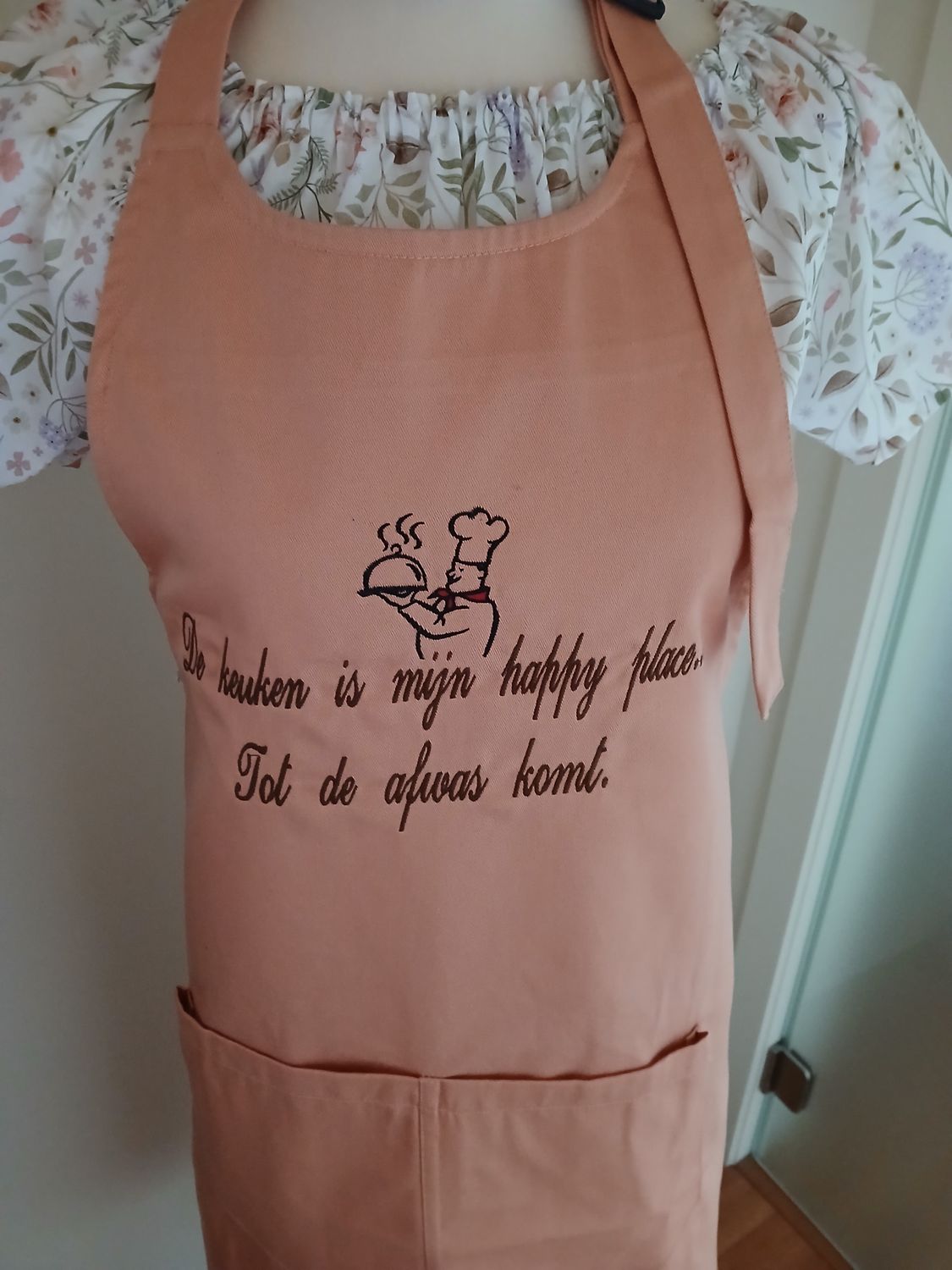 Keukenshort van Bio Organic katoen.