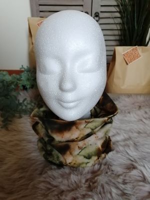 Handgemaakte Colsjaal voor kinderen, Tye Die mosgroen.