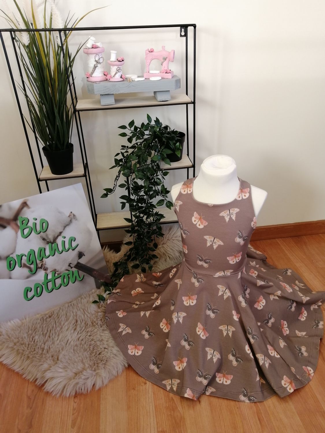 Handgemaakte Racerback jurk maat 104