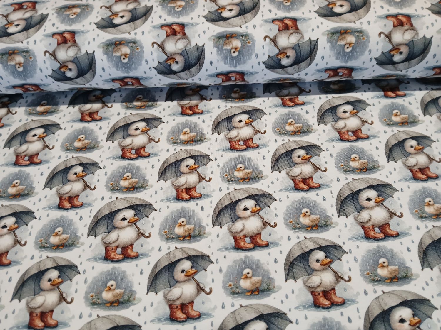 ​Jersey digital Mini animals, little duck in the rain