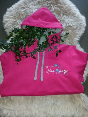 Bedrijfslogo voorkant Hoody Sweater.