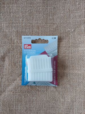 Wit kleermakerskrijt met houder van Prym