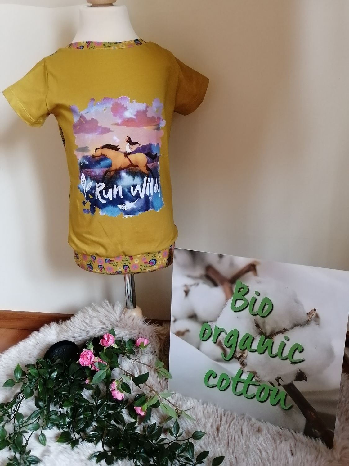 T-shirt met strik op de rug, paardenprint