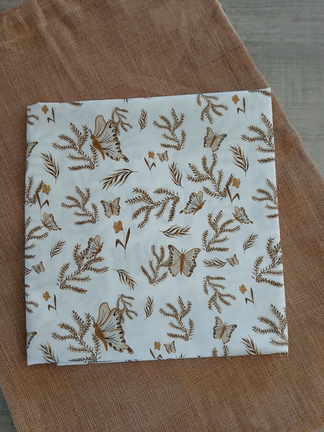 Poplin katoen digital vlinders/bladeren