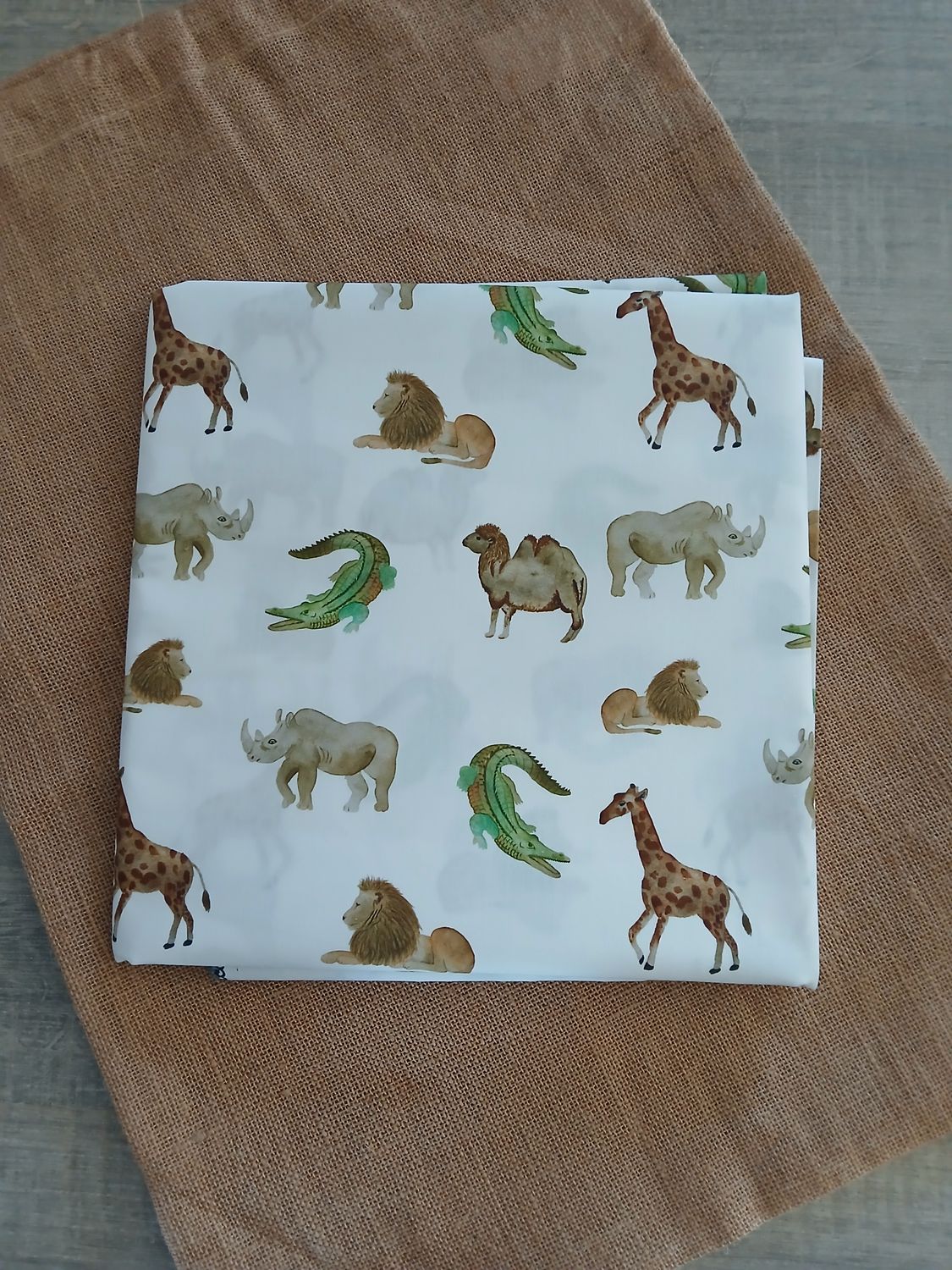 Poplin katoen digital wilde dieren : neushoorn/giraf/leeuw/ ...