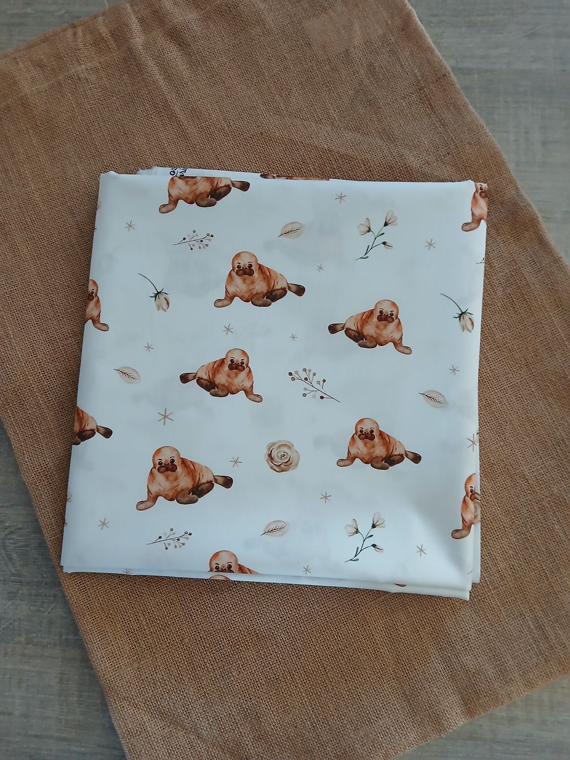 Poplin katoen digital schattige walrus.