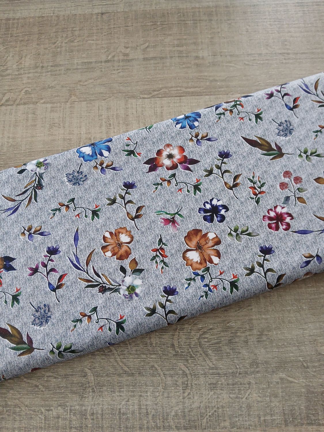 Katoen met bloemen, blauw/grijs