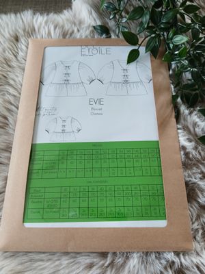 Naaipatroon van Bel Etoile : Evie blouse, Dames
