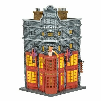 Department 56 Harry Potter Village "Weasleys' Wizard Wheezes" Building (6005615)