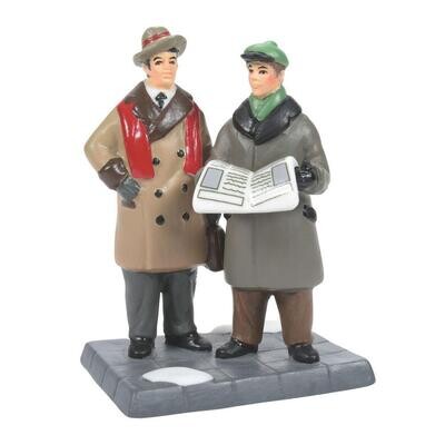 Department 56 Christmas in the City "Breaking News" Figurine (6007589)
