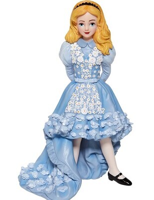 Enesco Disney Couture De Force Collection “Alice” from Alice In Wonderland Figurine (6008694)