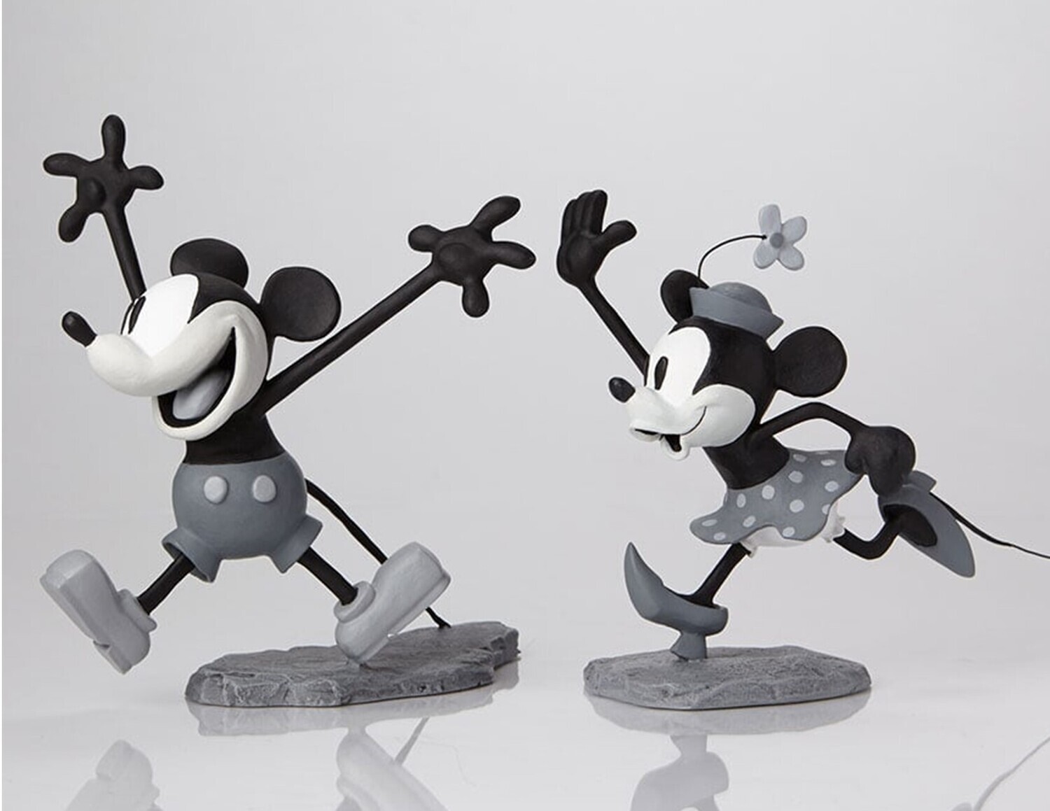 Walt Disney Archives Collection "Get a Horse Mickey & Minnie" 2 Piece Figurine Set (4051312)