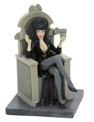 Department 56 Elvira Mistress of the Dark Village "Elvira is a Hit" Figurine (6012298)