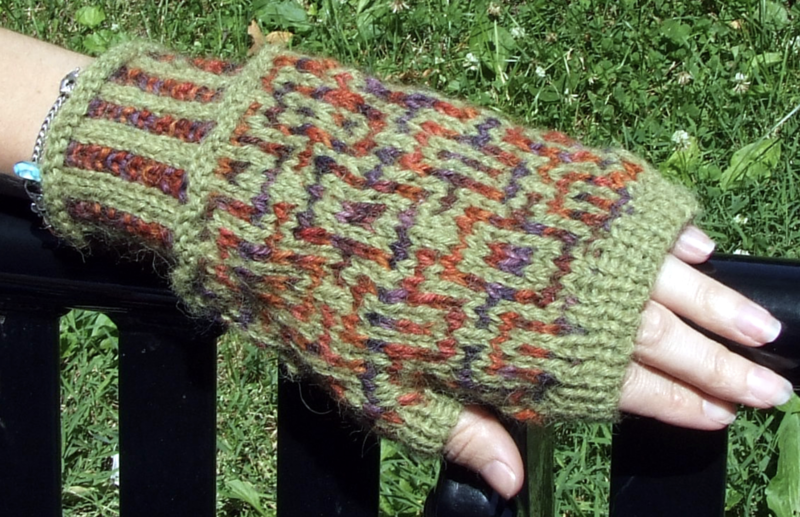 Penguin Parade Mitts Pattern