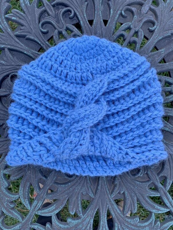 Ribbed Cable Cloche Hat