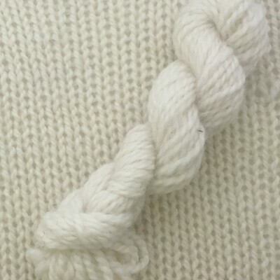 Symmetry Yarn - Chantilly Lace