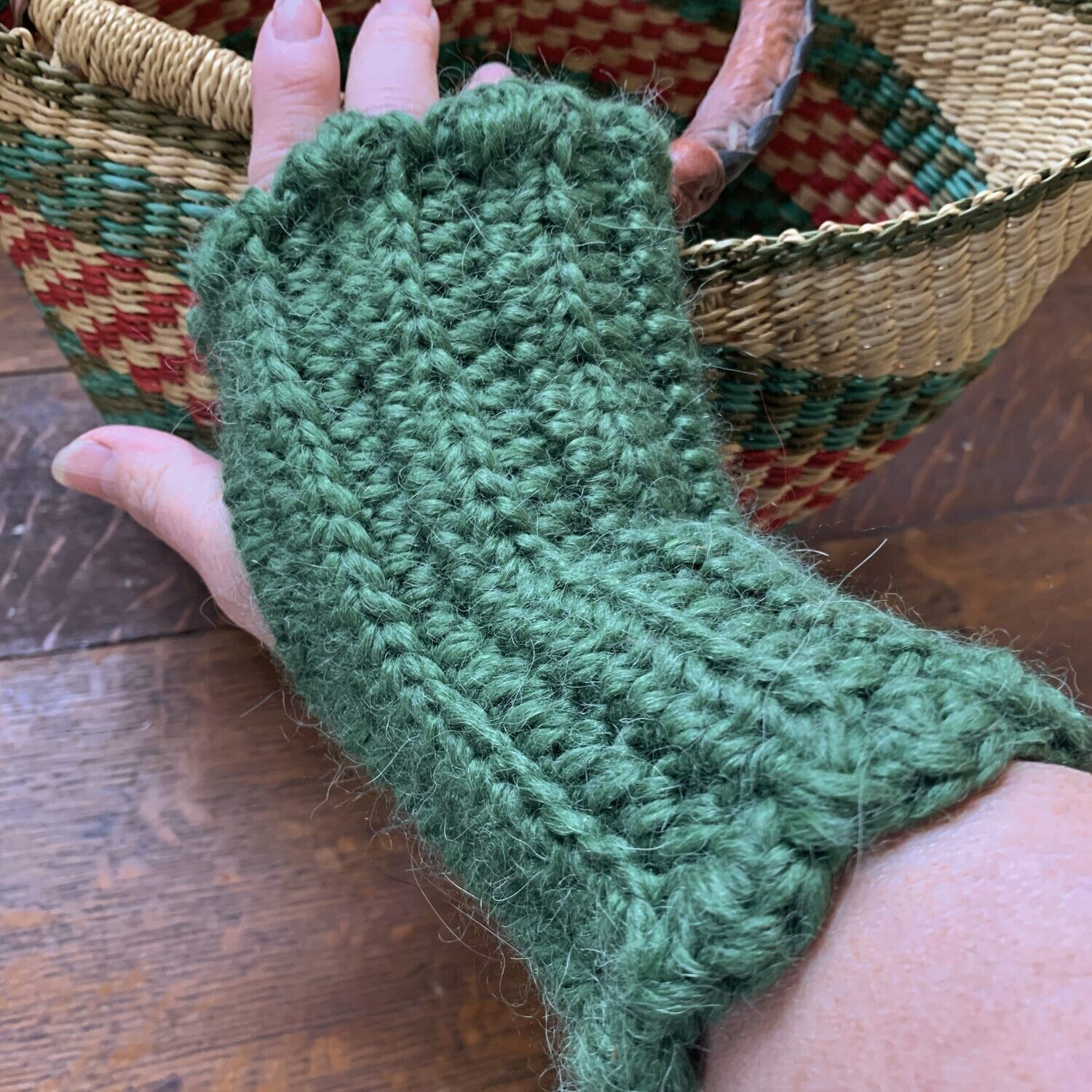 Shire Ribbed Fingerless Gloves
