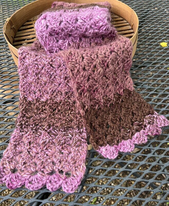 Espiral Spring Petals Alpaca Scarf - Plum Pudding