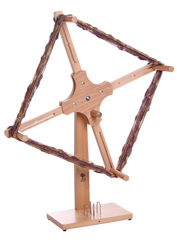 Ashford Skein Holder and Skein Winder