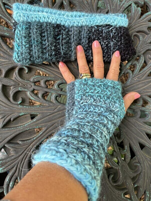 Peabody Alpaca Mitts
