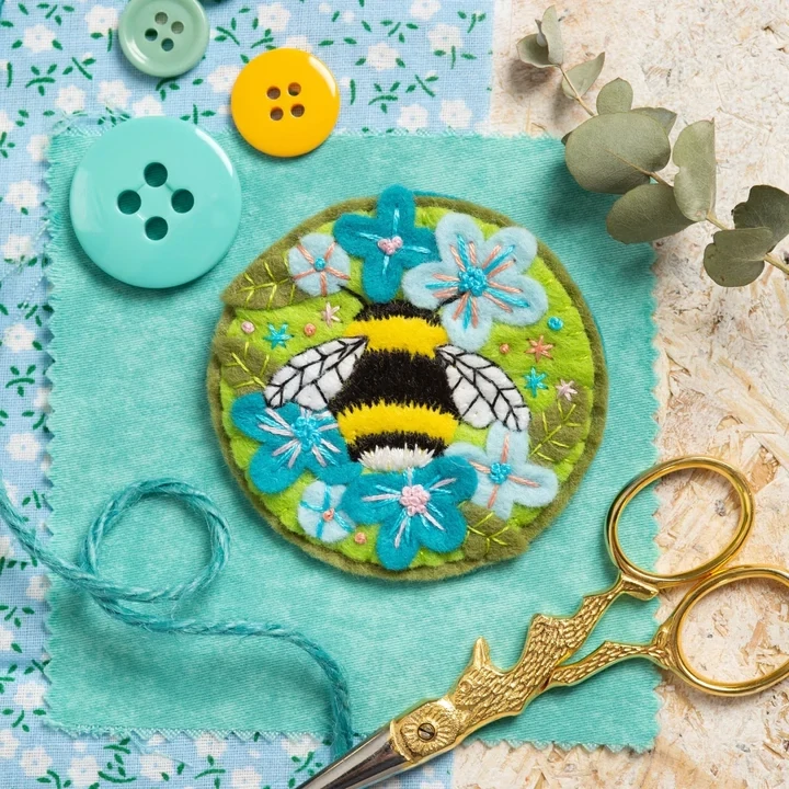 Bumblebee Brooch Felt Craft Kit