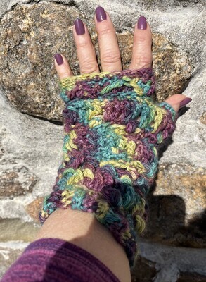 Fable Fingerless Long Alpaca Gloves - Night Circus