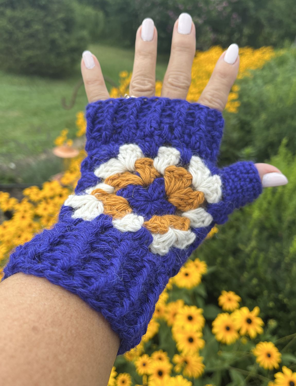 Granny Square Alpaca Fingerless Gloves