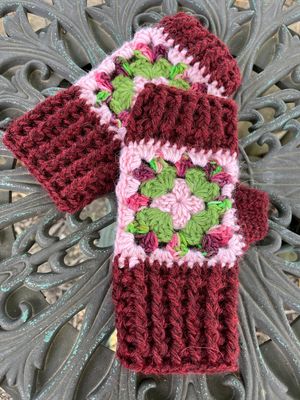 Granny Square Fingerless Alpaca Gloves