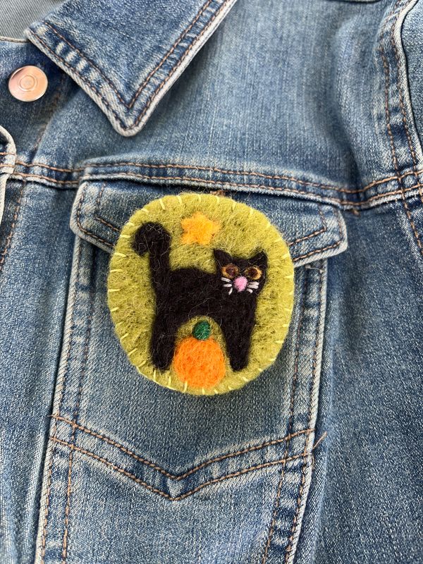 Needle Felted Black Cat with Pumpkin and Star