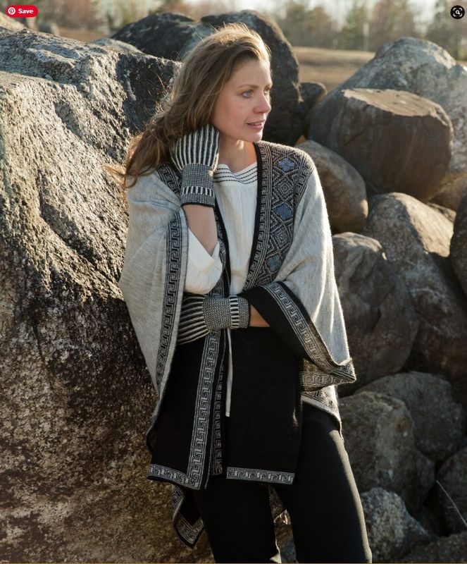 Artemis Reversible Alpaca Ruana