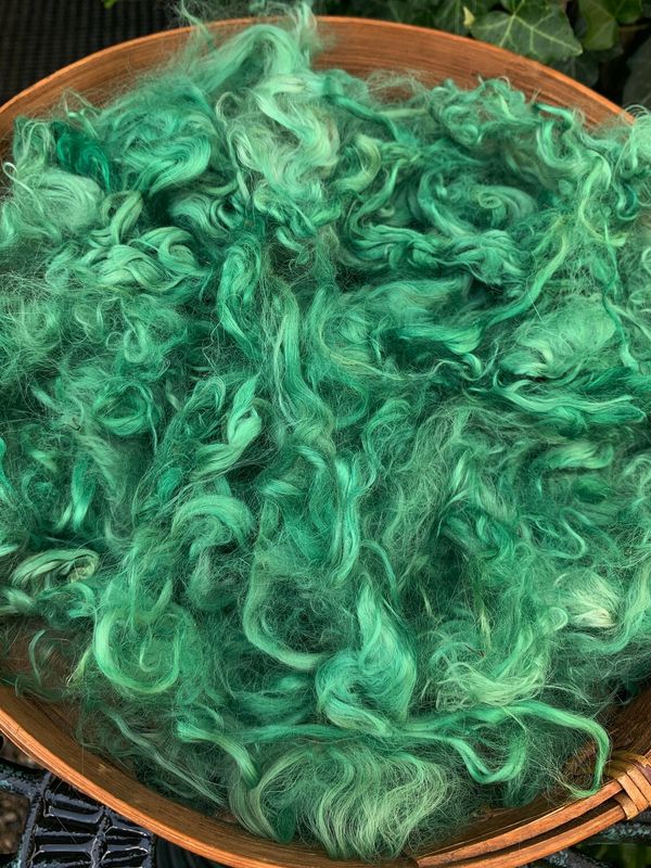 Suri Alpaca Fiber, 4 Inches, Avocado