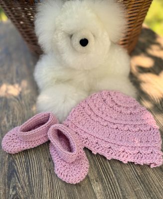 Alpaca Baby Hat and Slippers - 18-24 Months