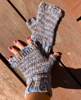 Alpaca Fingerless Gloves - Skylark