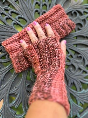 Peabody Alpaca Mitts, Birch Beer
