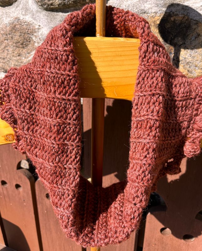 Alpaca Cowl with Bobble Edging