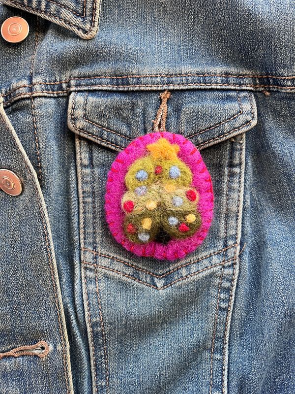 Needle Felted Christmas Tree Pin