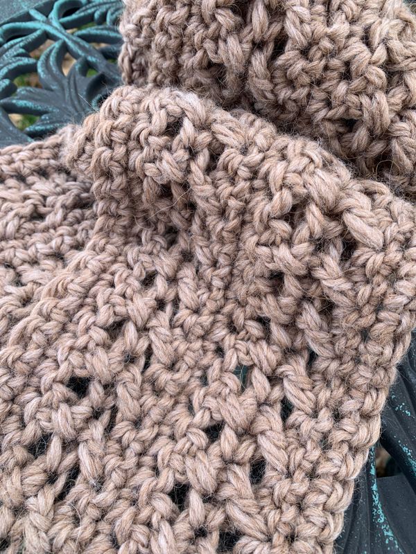 Chris Cross Scarf Crochet Kit - Snuggle Yarn