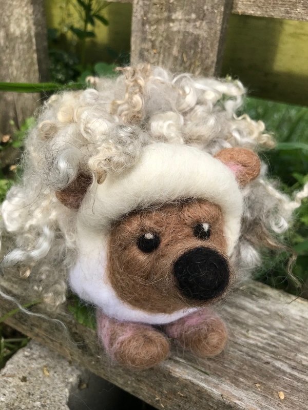 Hedgehog Needle Felting Class