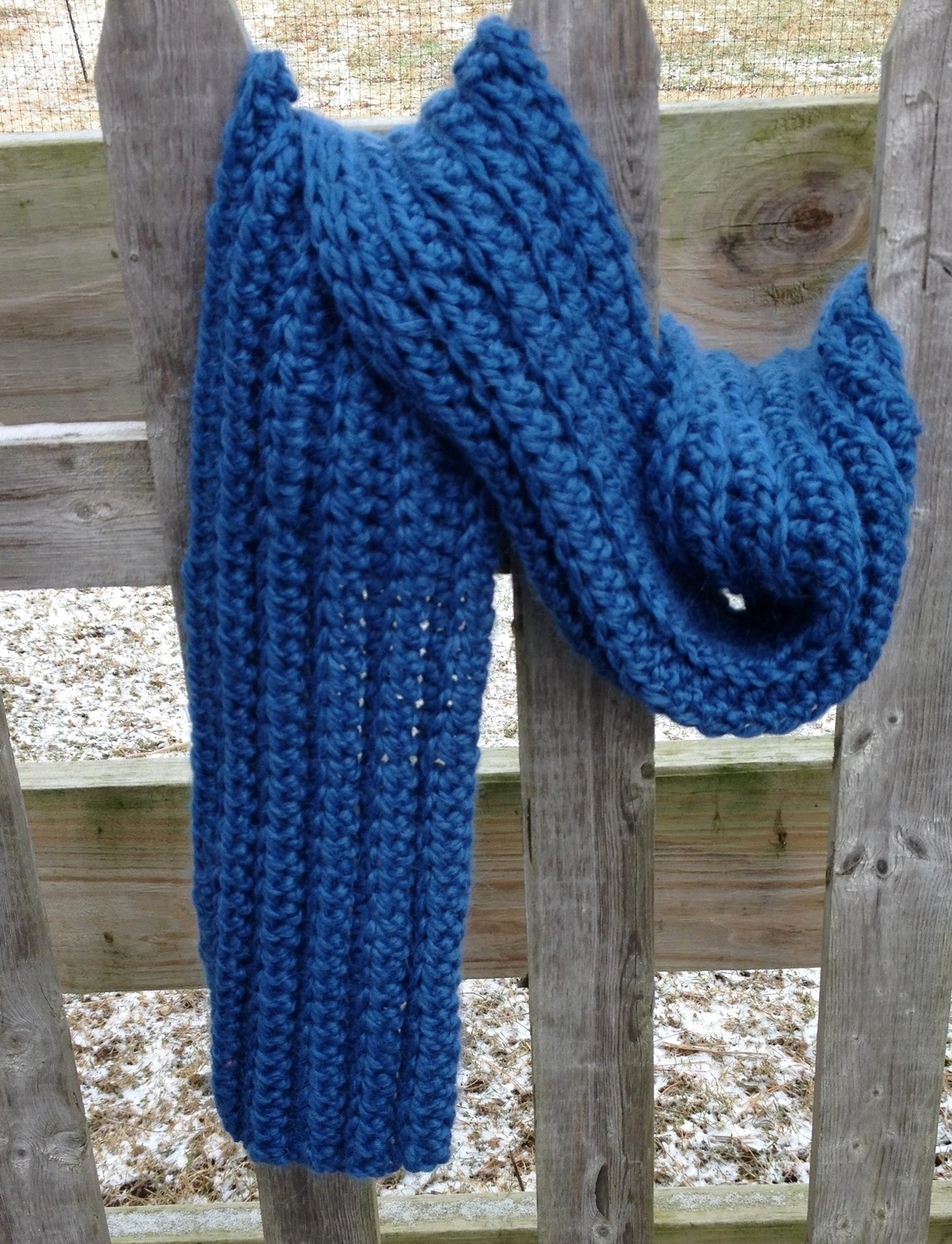 Bulky Ribbed Crochet Scarf