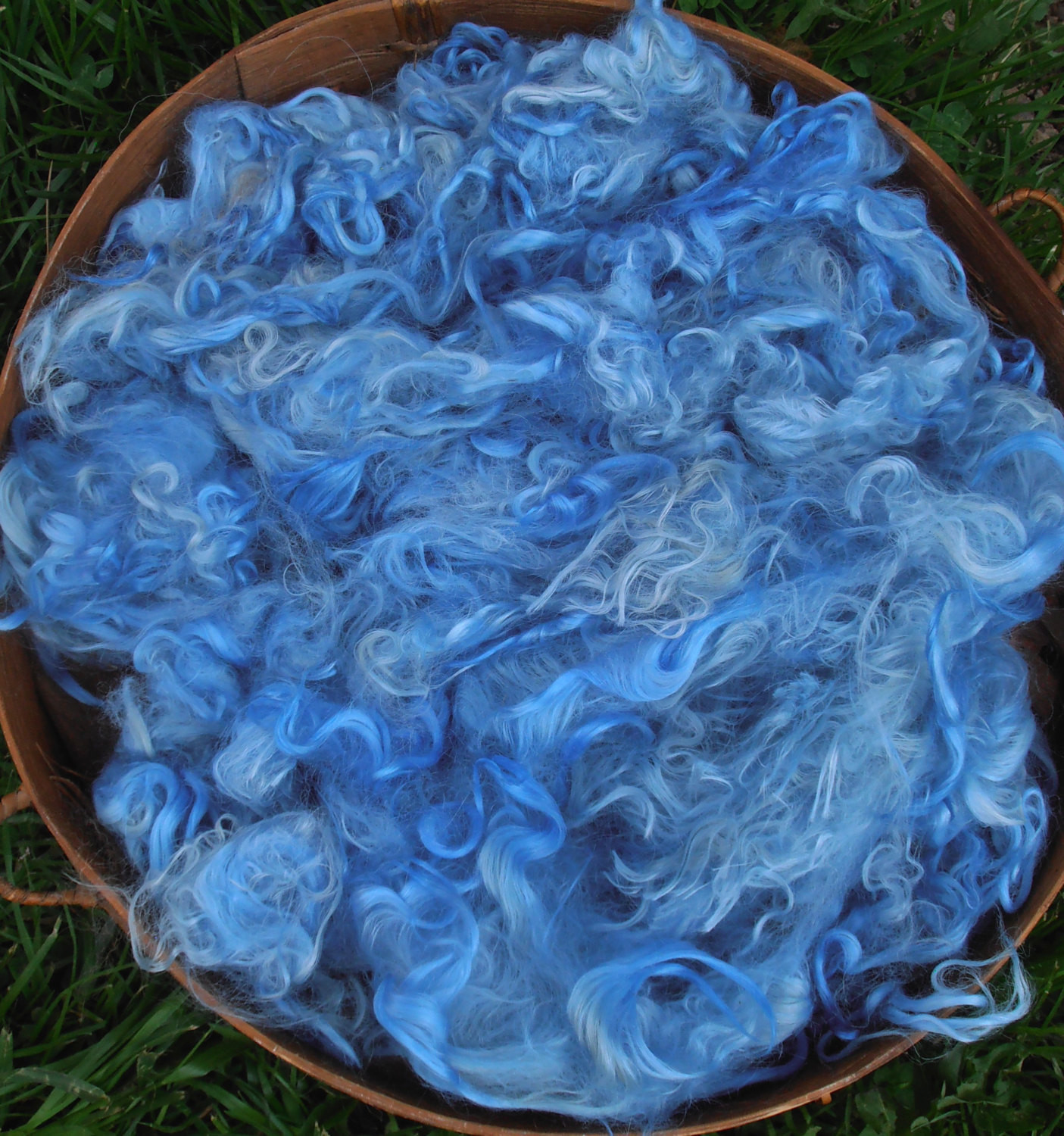 Hand-Dyed Suri Alpaca Fiber, 5.5 Inches, Cornflower Hand-Dyed Suri Alpaca Fiber, 5.5 Inches, Cornflower