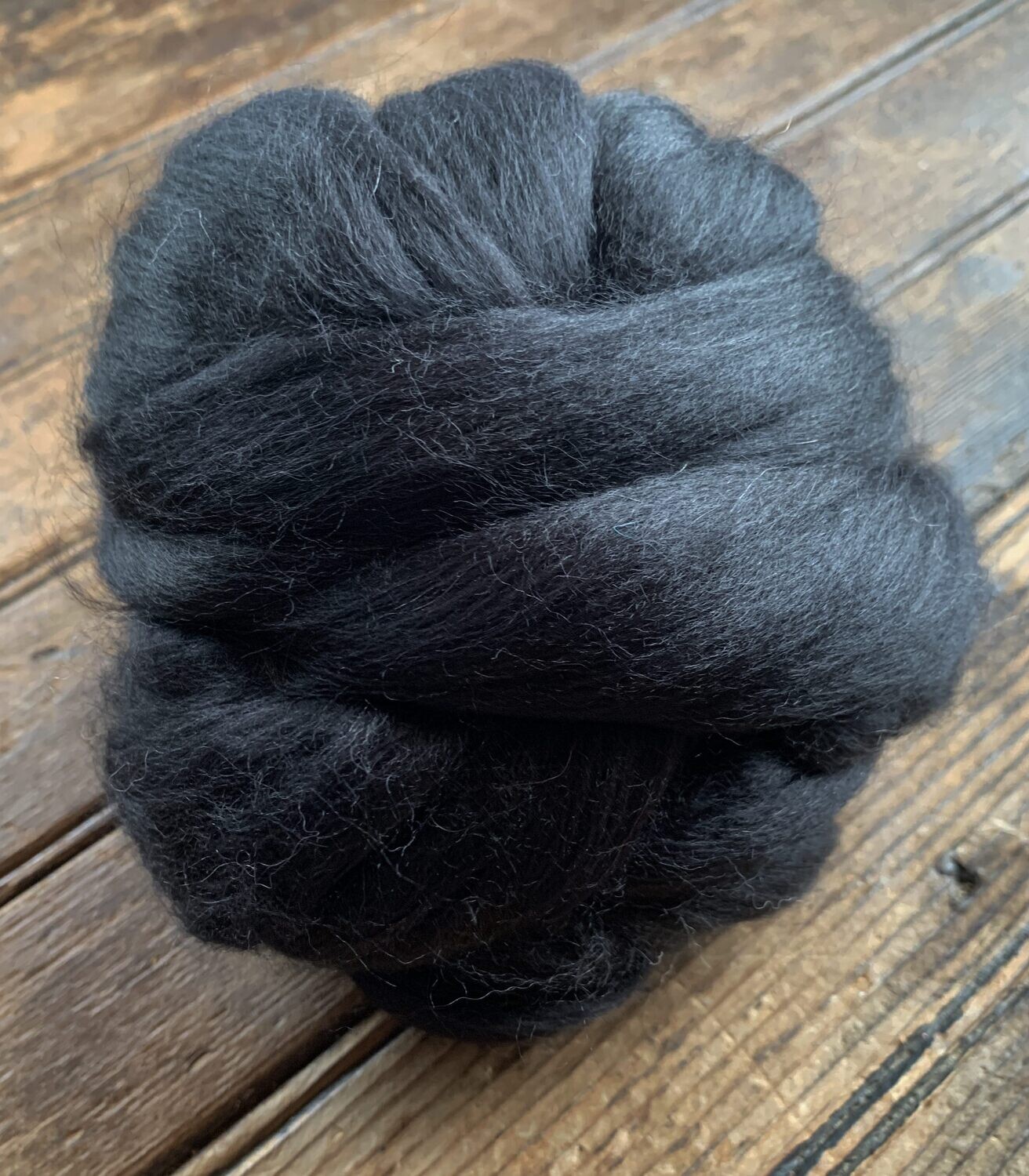 Baby Alpaca Roving - Black l 4 Ounces