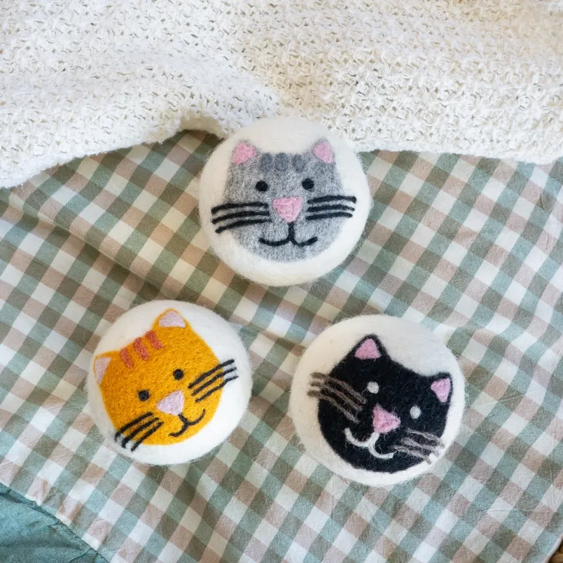 Wool Dryer Ball House Cat Mix